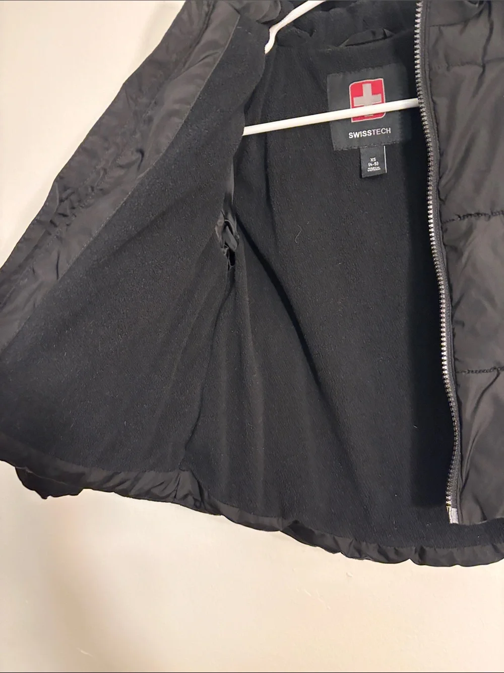 Swiss tech Kids Black Hooded Puffer Jacket